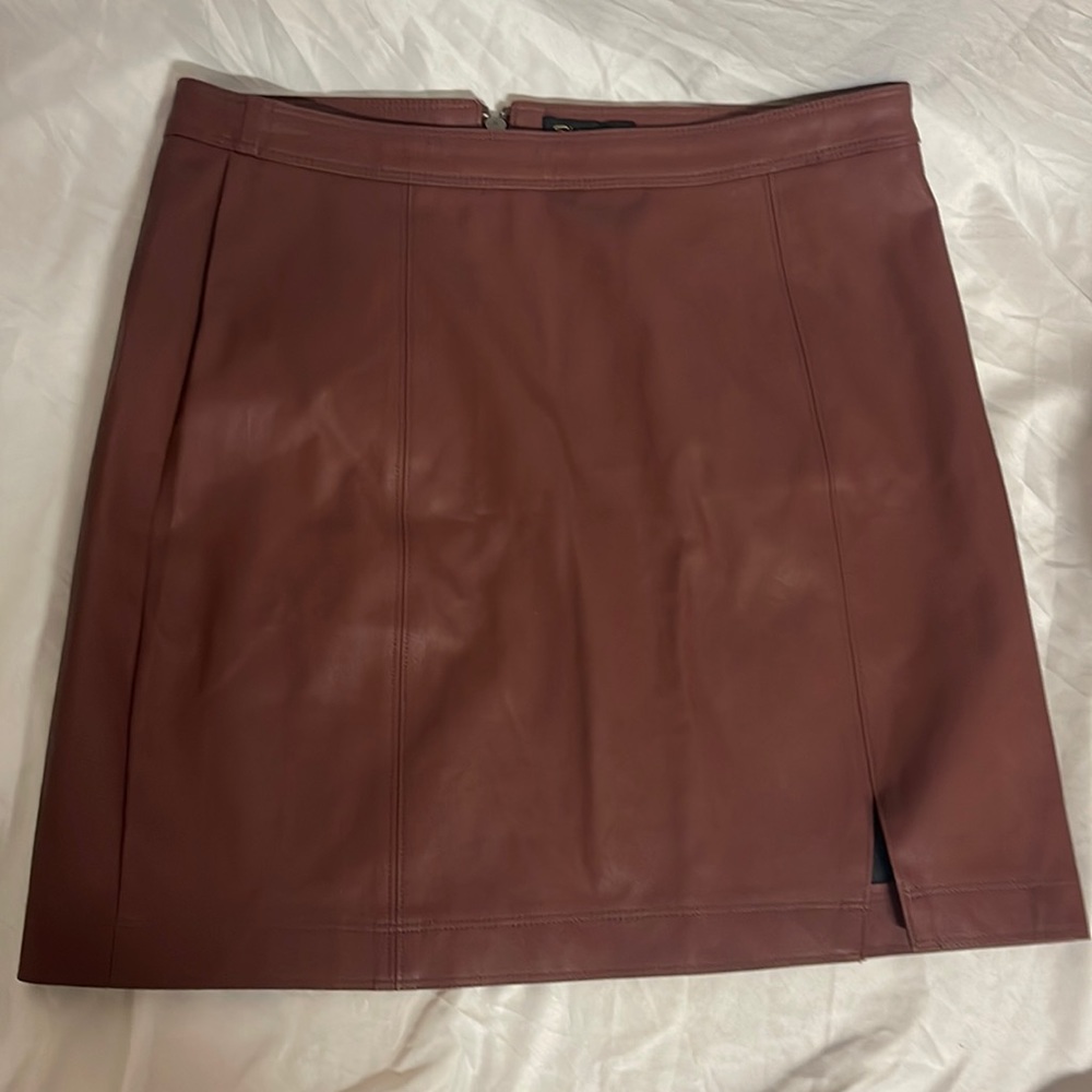 Shinestar leather miniskirt